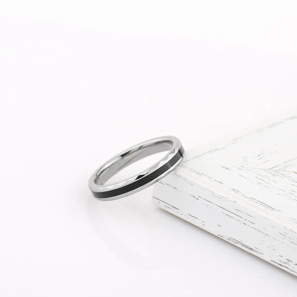 鎢鋼戒指"